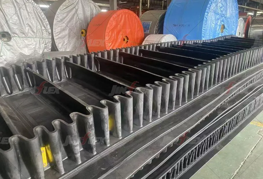Corrugated Sidewall Conveyor Belt