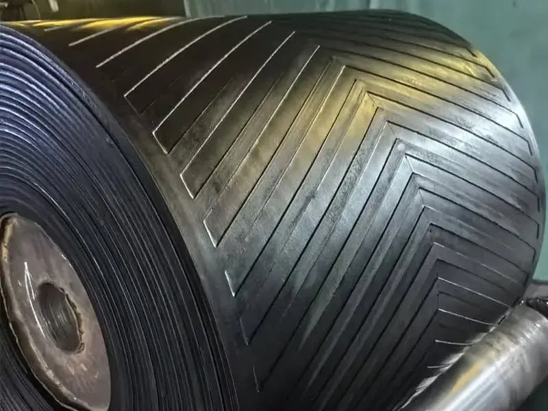 Chevron Conveyor Belt | Non-Slip Pattern Belt for Incline Conveying