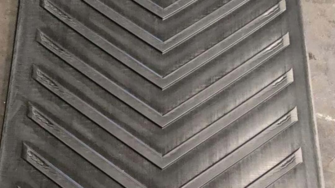 JINFLEX Chevron Conveyor Belts: Advanced Solution for Steep Incline conveying