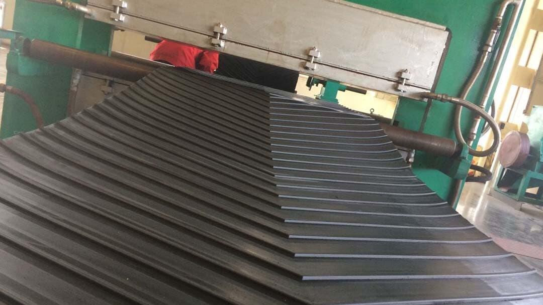 JINFLEX Chevron Conveyor Belts: Advanced Solution for Steep Incline conveying